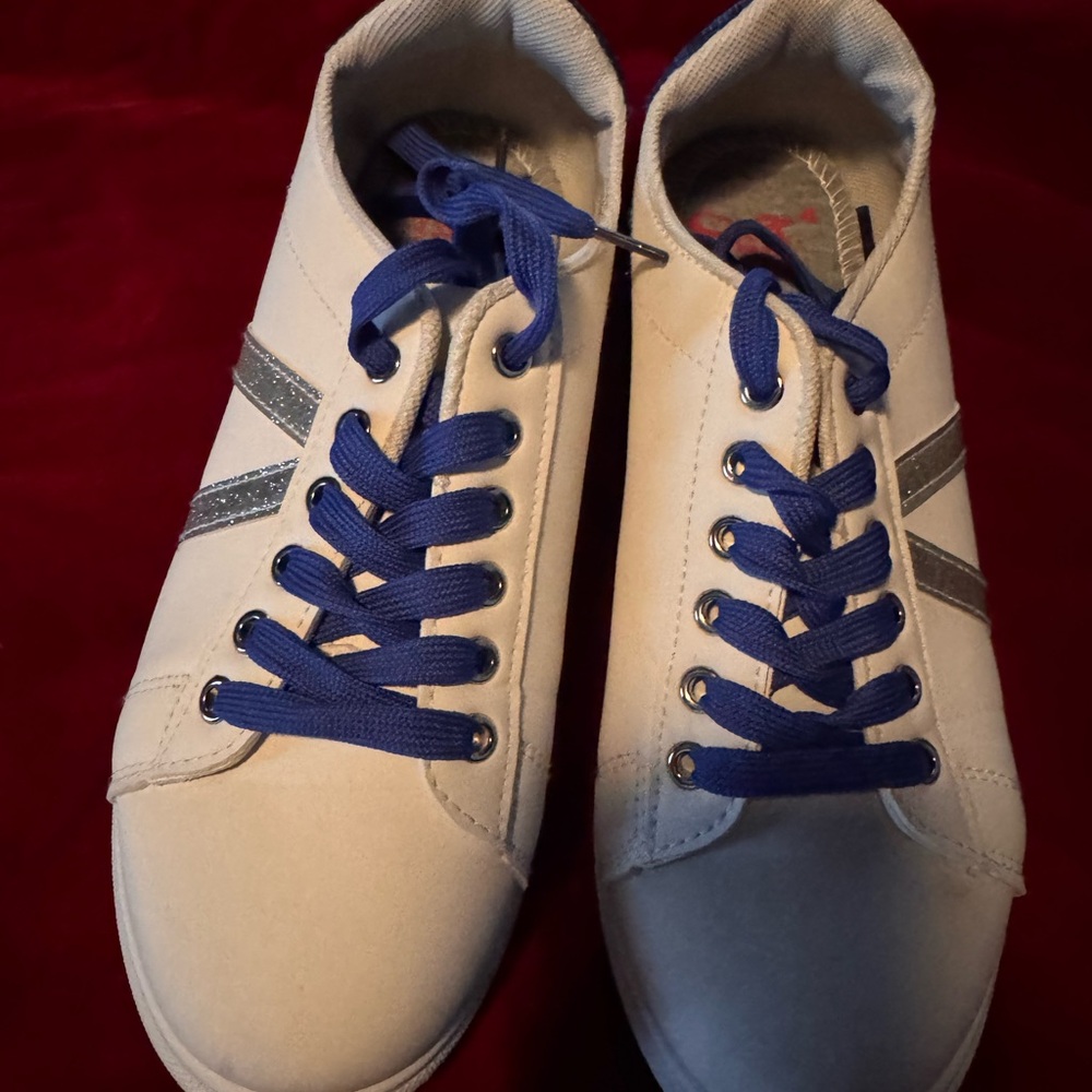 Jellypop White and Blue Athletic Shoes